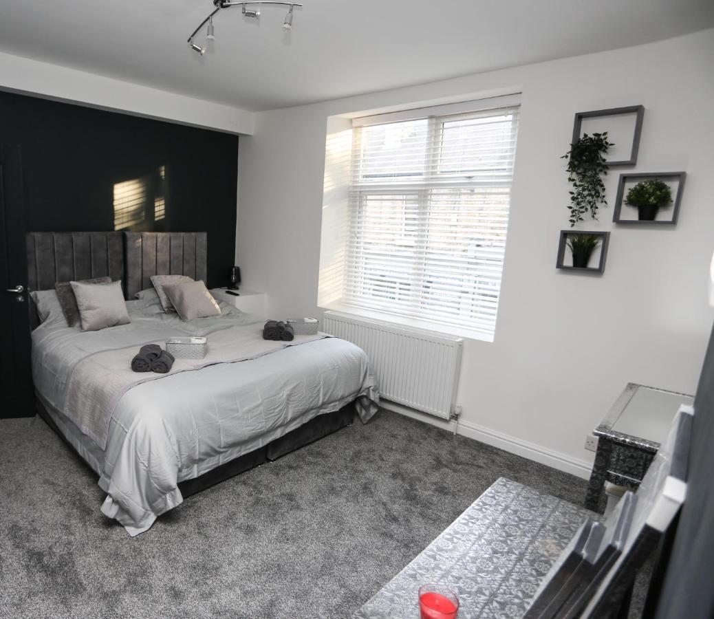 Cheerful 4-Bedroom Home In Sheffield Walkley Exterior foto