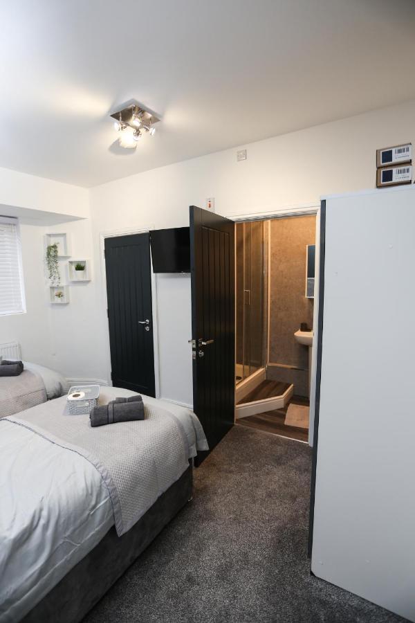 Cheerful 4-Bedroom Home In Sheffield Walkley Exterior foto