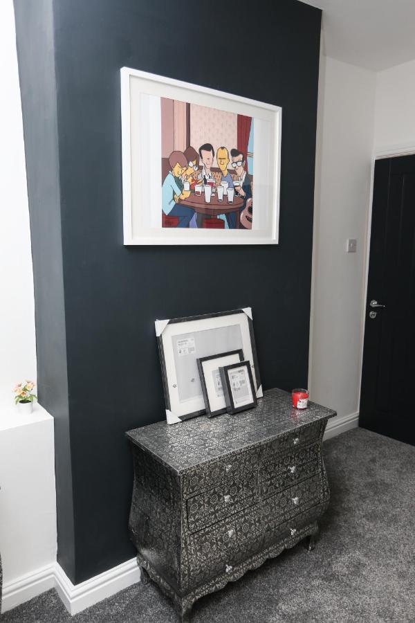 Cheerful 4-Bedroom Home In Sheffield Walkley Exterior foto